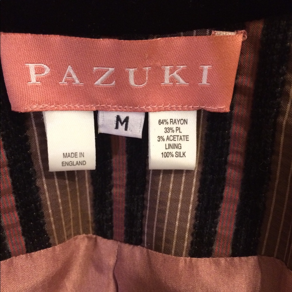 ๐๐HP๐๐ jacket with velvet and beaded trim - Picture 7 of 8